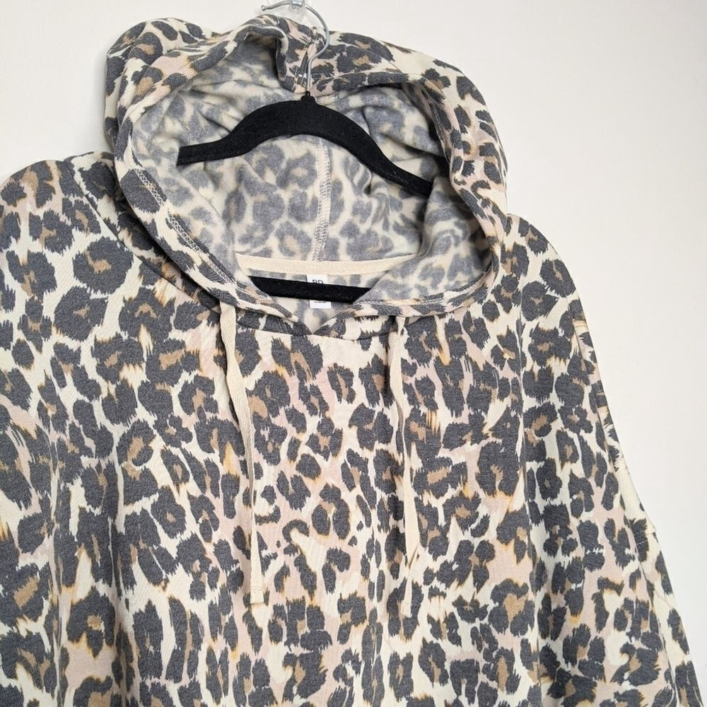 BP. Cropped Leopard Print Pullover Hoodie - Picture 5 of 10